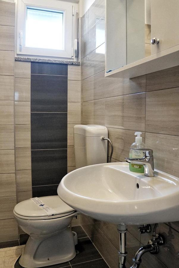 Apartmani Vesna Zambratija  Exterior photo