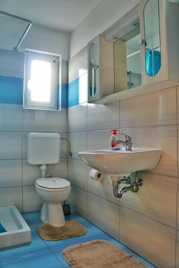 Apartmani Vesna Zambratija  Exterior photo