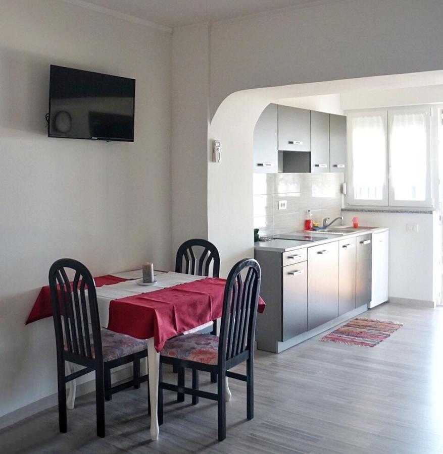 Apartmani Vesna Zambratija  Exterior photo