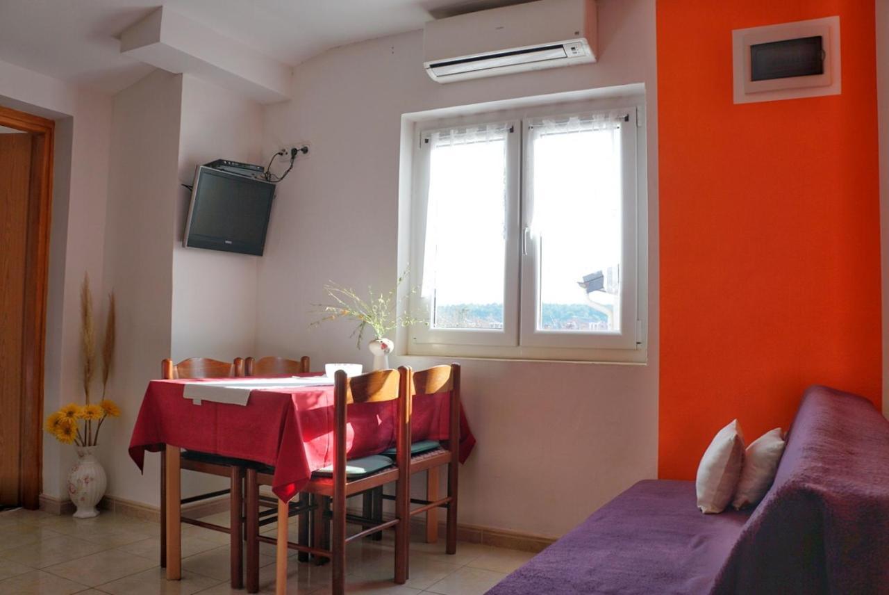 Apartmani Vesna Zambratija  Exterior photo